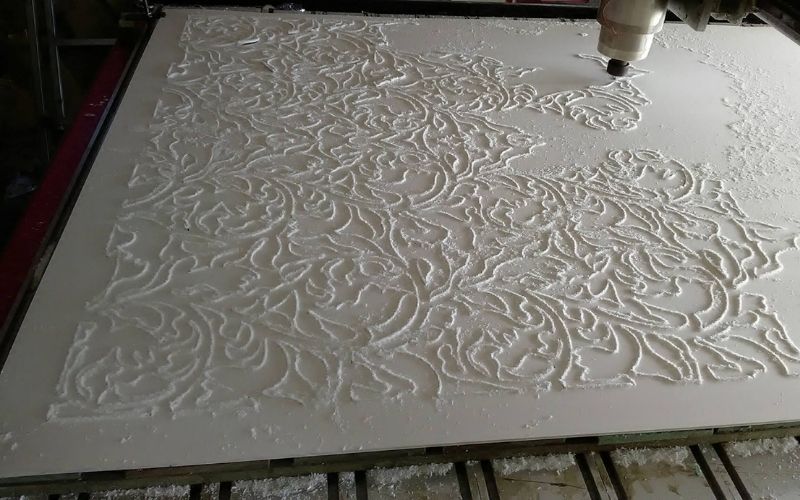 Cắt CNC là gì? Điểm khác biệt giữa máy cắt CNC và máy cắt laser?