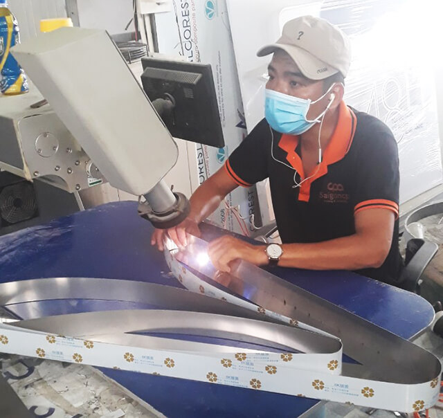 Vật liệu làm chân chữ nổi lý tưởng