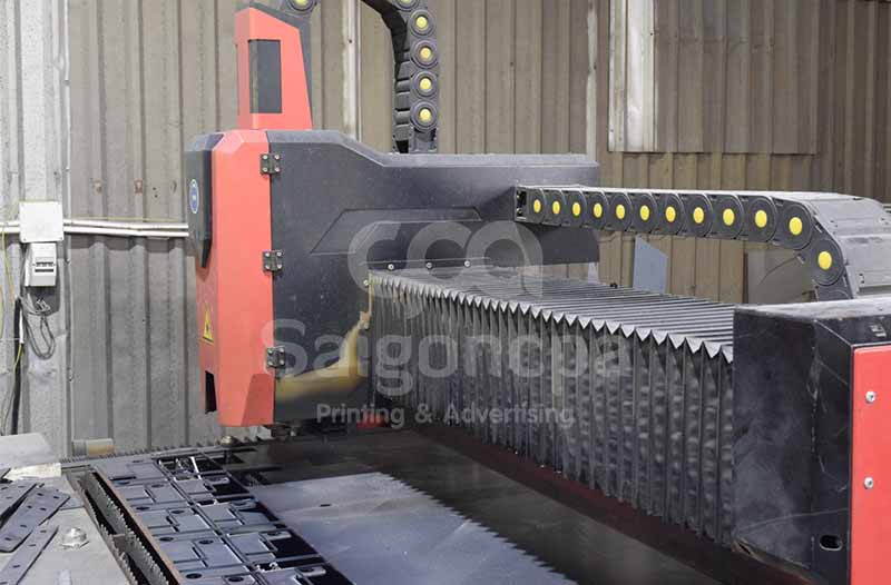 Gia công cắt cnc sắt tấm dày đến 20mm với độ chính xác hoàn hảo