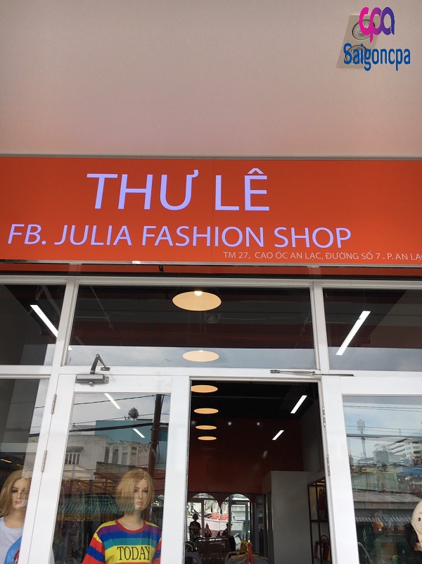 thi c&ocirc;ng bảng quảng c&aacute;o 2