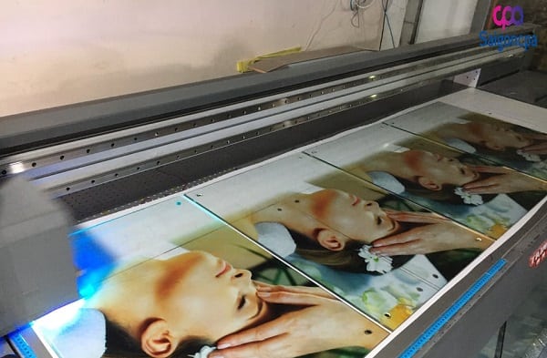 Dịch vụ in UV trên kính chuyên nghiệp, uy tín tại TP.HCM
