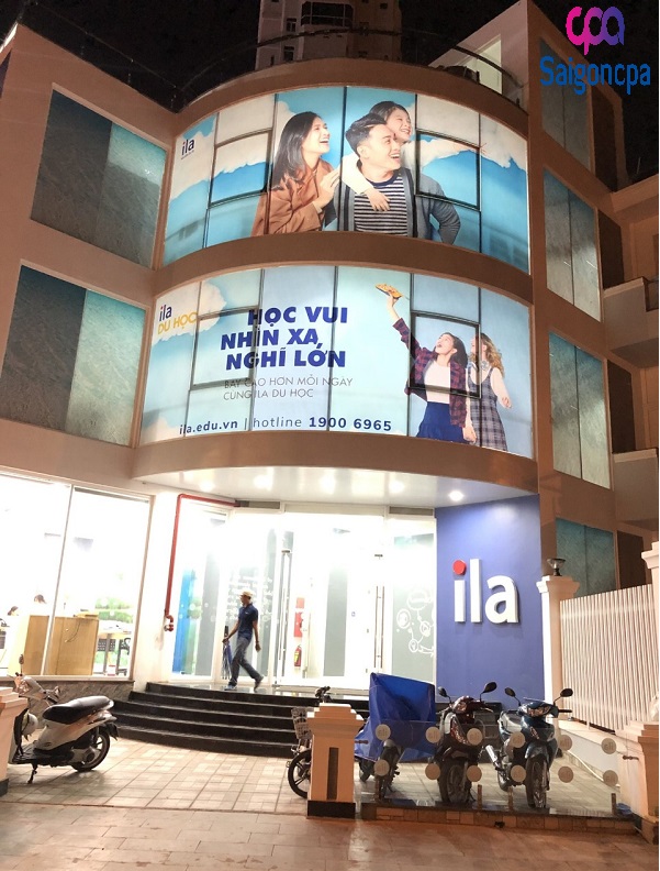 thi c&ocirc;ng quảng c&aacute;o1