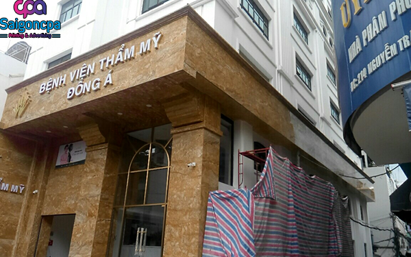 Thi  c&ocirc;ng quảng c&aacute;o bệnh viện thẩm mỹ đ&ocirc;ng &aacute;