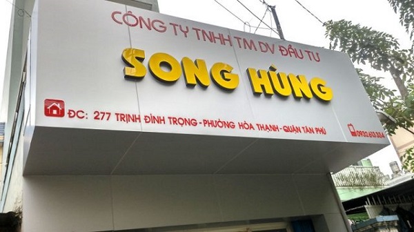 thi cong bien quang cao alu