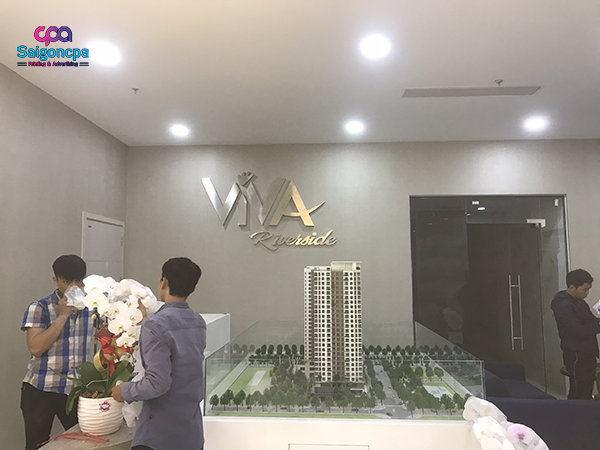Sản xuất và thi công logo VIVA RIVERSIDE